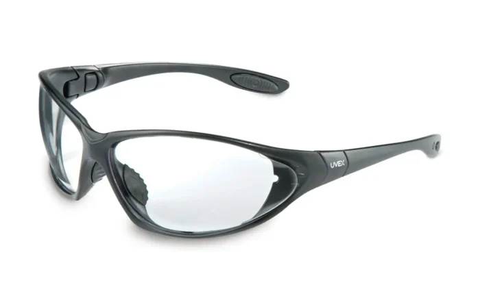 #s0600hs uvex seismic, revestimiento anti empaño hydroshield, lentes transparentes de marco negro